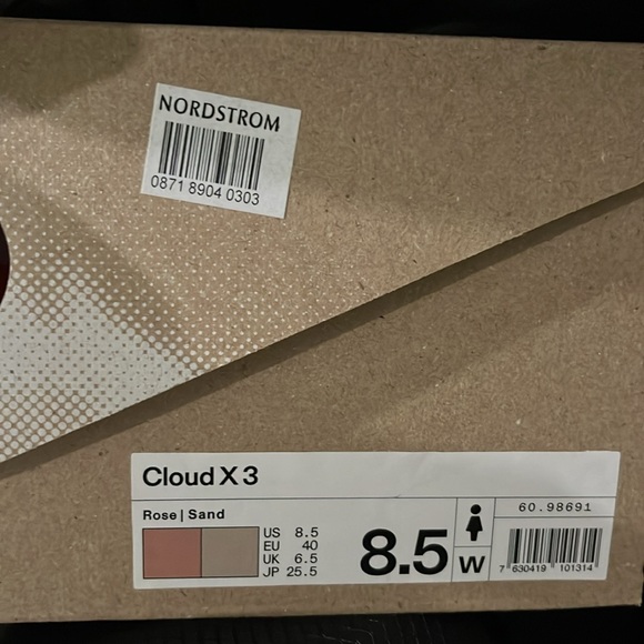 Cloud X3 8.5 woman’s NEW in box with receipt - Picture 3 of 3